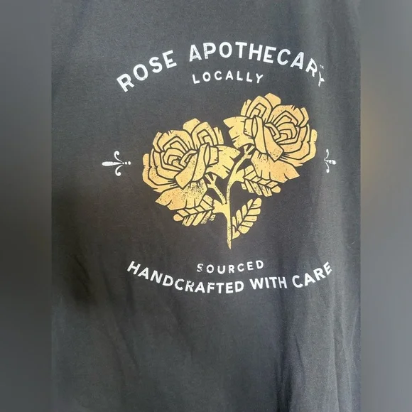 Schitts Creek tee - size Medium - Picture 2 of 5